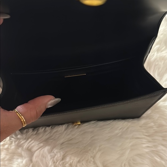 Prada White & Black Saffiano Leather Crossbody & Shoulder Gold Chain Bag - Picture 9 of 10